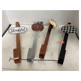 4 ct. - Metal Fall Door Hooks/Decor