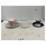 3 ct. - Teacups & Ornate Glass Bowl