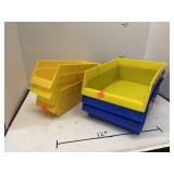 Group Lot Plastic Trays