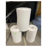 3 ct. - White Paper Towel Rolls