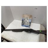 Air-Soft Gun w/ Targets