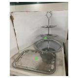 Metal serving trays
