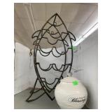 Fish wine rack and blessing jar