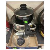 Lot of Pots w/Lids