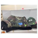 5 cnt Ball Caps, Jacket (Size Large)