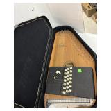 Oscar Schmidt Autoharp