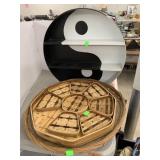 Shelf, Trays, Place Mats