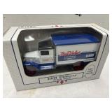 ERTL 1931 DELIVERY TRUCK BANK TRUE VALUE HARDWARE