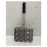 Williams Sonoma meatball grill basket