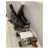 2cnt Vntg Roller Skates