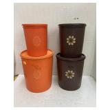 Vntg Tupperware canister set