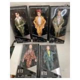 5cnt BTS Figures with Boxes