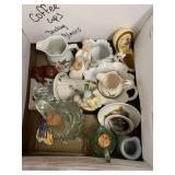 Box of figurines, Glass, decor