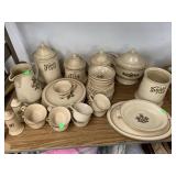 Pfaltzgraff Matching dishes, one lid broken and