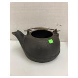 Cast iron kettle