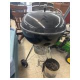 Charcoal Grill - Webber - w/ Charcoal Chimney