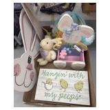 Chicken & Rabbit Decor