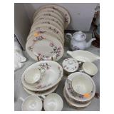 Homer Laughlin China & Tea Pot (Japan)
