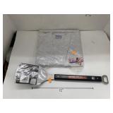 Bubba Gump Shirt Size XL and Bears Spatula
