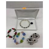 Jewelry - Bracelets