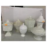 6cnt Milk / Whitw Glass Dishes with Lids
