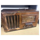 Vintage Tube Radio