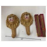 Lion Hooks and Fans