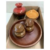 Vase, Conductors, Wooden Tray, 2 Dishes