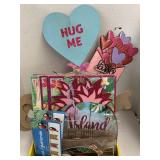 Decorations and Giftbags