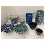 Vases, Bowls, heart-shaped bowls