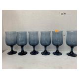 6cnt Blue Glasses