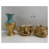 Weeping Willow Vase, Sugar and Creamer Set