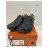 Clark shoes Sz 10