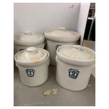 4cnt Pfaltzgraff Canisters  - crack in lid