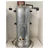 Vntg west Bend coffee pot