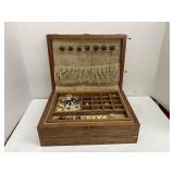 Musical wood jewelry box (Edelweiss) & jewelry