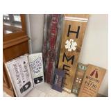 Wooden Signs / Decor Lot