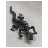 Sparkling LIZARD Brooch
