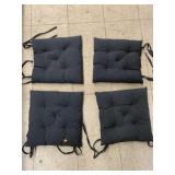 4cnt Cushions