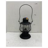 Vntg railroad oil lantern (globe broken)