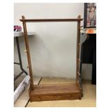 Wood gun rack w/drawer and cleaning rod