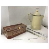 Food Chopper, knives, Kettle