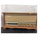Sears Silvertone table radio