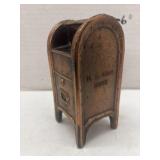 Vintage Cast Iron U.S. Mailbox Coin Bank - no