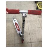 Razor scooter
