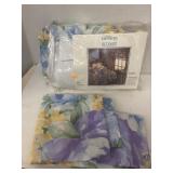 Bed Skirt & Curtain