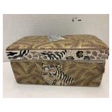 Animal ceramic trinket box