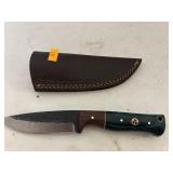 Knife w/ Sheath