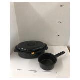 USA Enamelware Roasting Pan & Saucepan (no lid