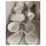 10cnt Milk Glass